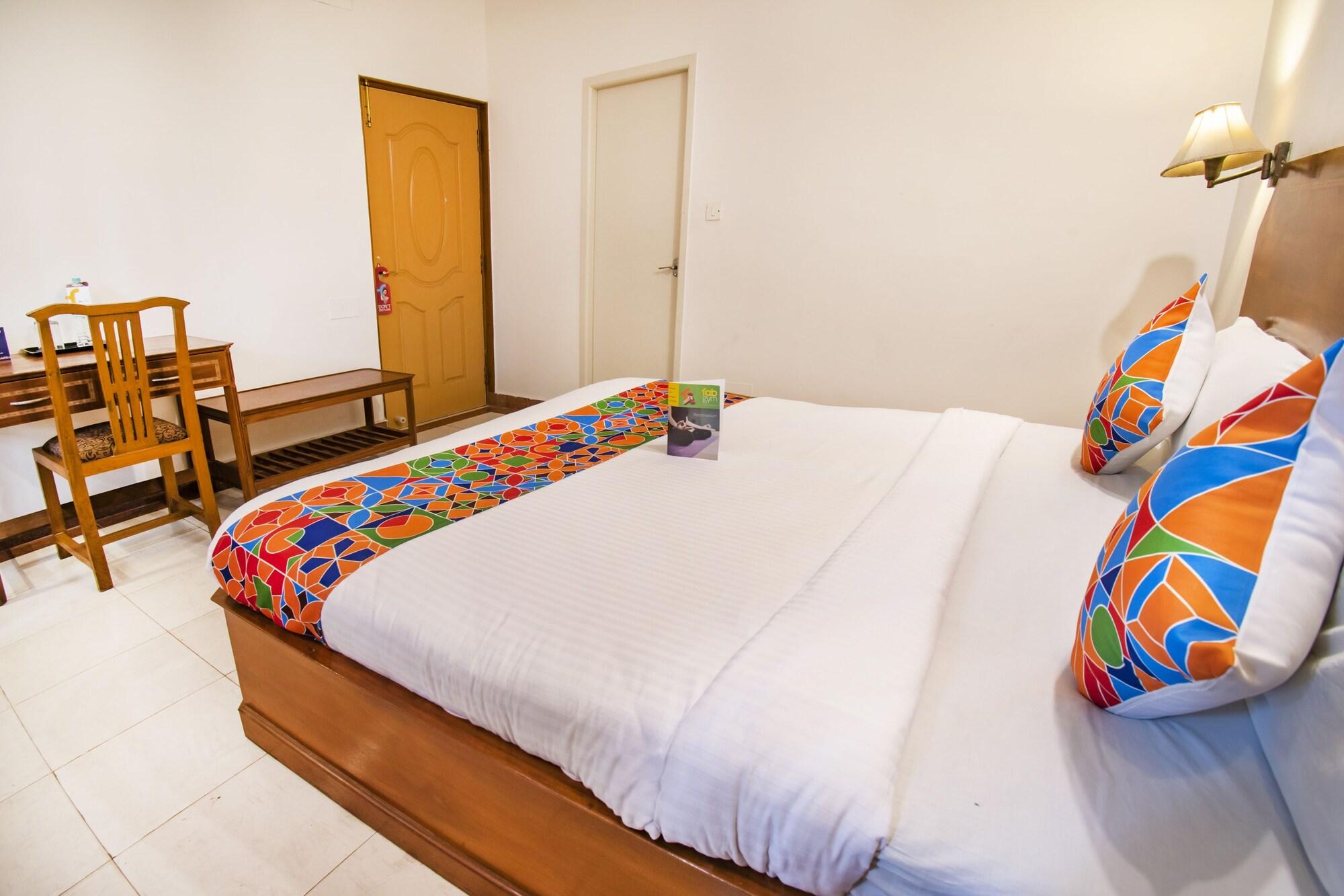 Fabhotel Metro Manor Central Station Chennai Bagian luar foto